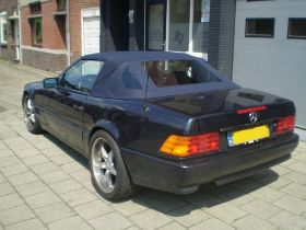 Mercedes SL (2).JPG